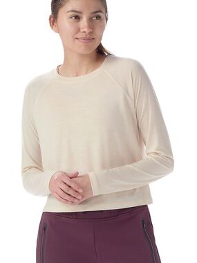 Smartwool Women's Active Crop Long Sleeve “almond” Light Cream merino blend XL